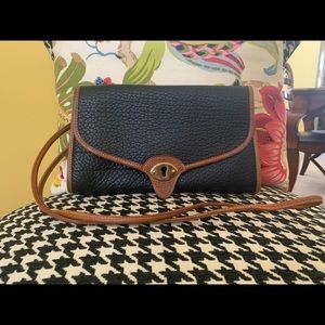 Dooney and Bourke Vintage Cavalry Pochette R77